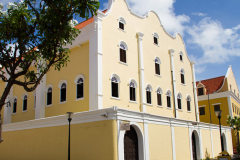 congregation-mikve-israel-emanuel-01